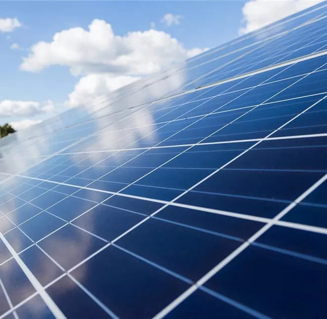 photovoltaic-2814504_1920_Newsletter.jpg